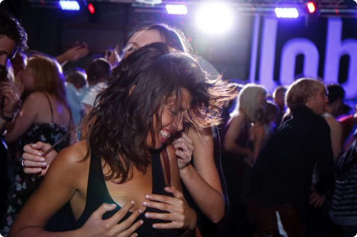 Eftersläpp till dammiddag