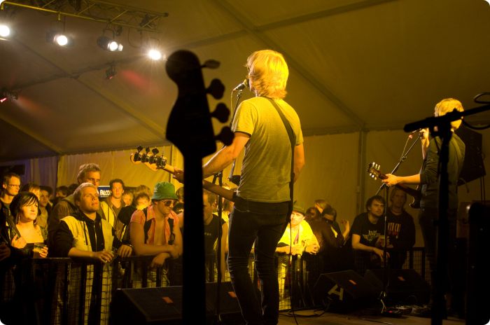 Öltältet - Serenade for June