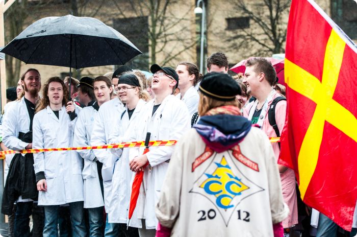 Cortègen: Byggdag 1