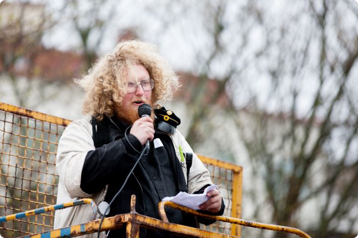 Cortègen: Byggdag 1