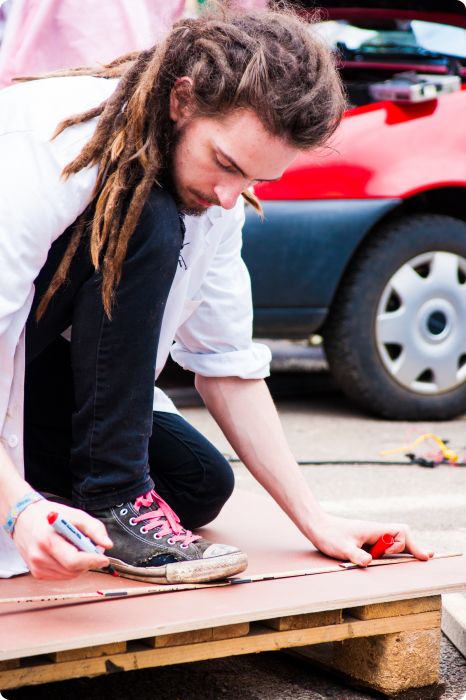 Cortègen: Byggdag 6