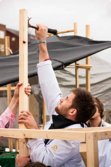 Cortègen: Byggdag 6