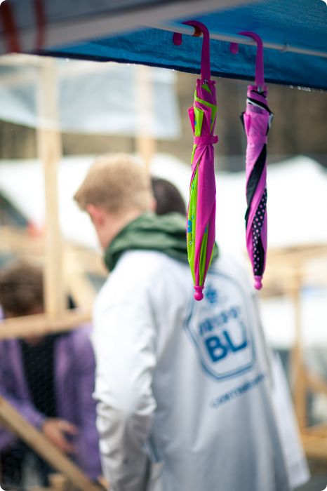 Cortègen: Byggdag 7