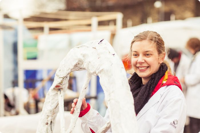 Cortègen: Byggdag 10