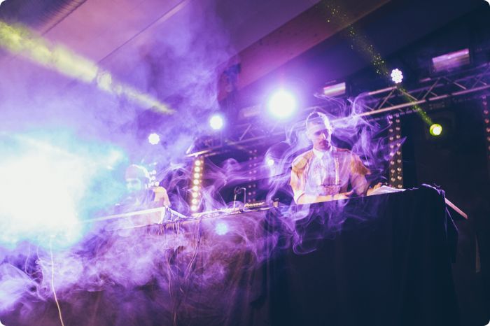 Halloweenkalas: Neverstore, Smash into pieces, Mash up international