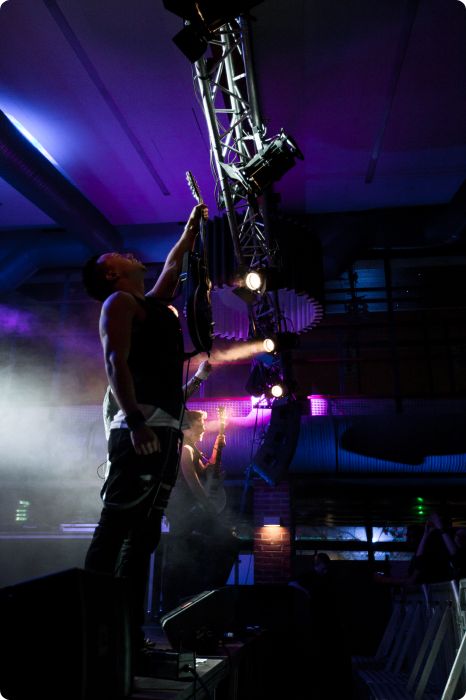 Halloweenkalas: Neverstore, Smash into pieces, Mash up international