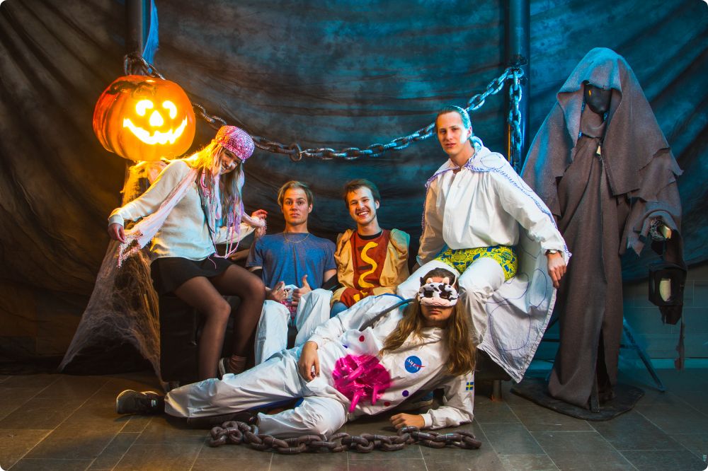 Halloweenkalaset Studio