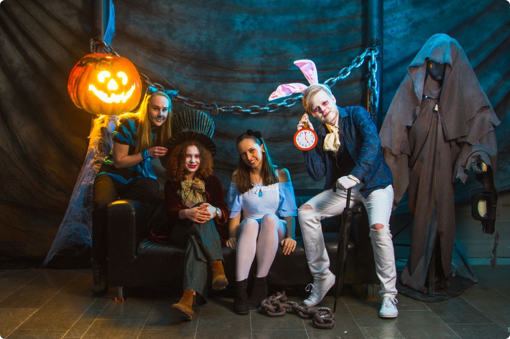 Halloweenkalaset Studio