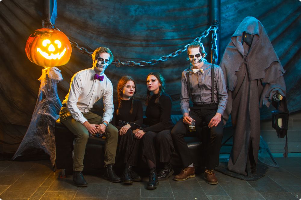 Halloweenkalaset Studio