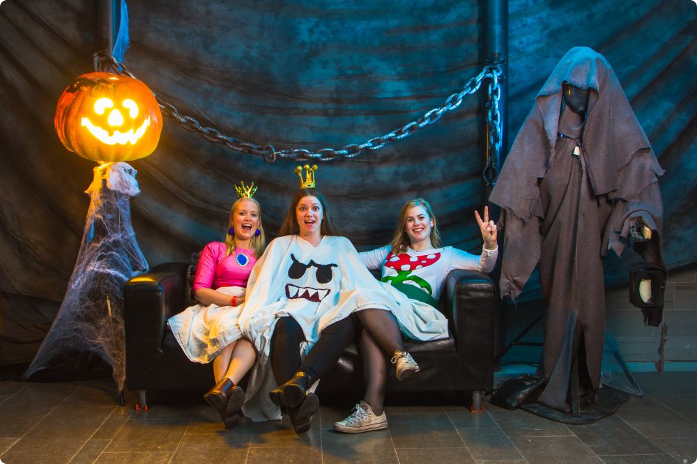 Halloweenkalaset Studio