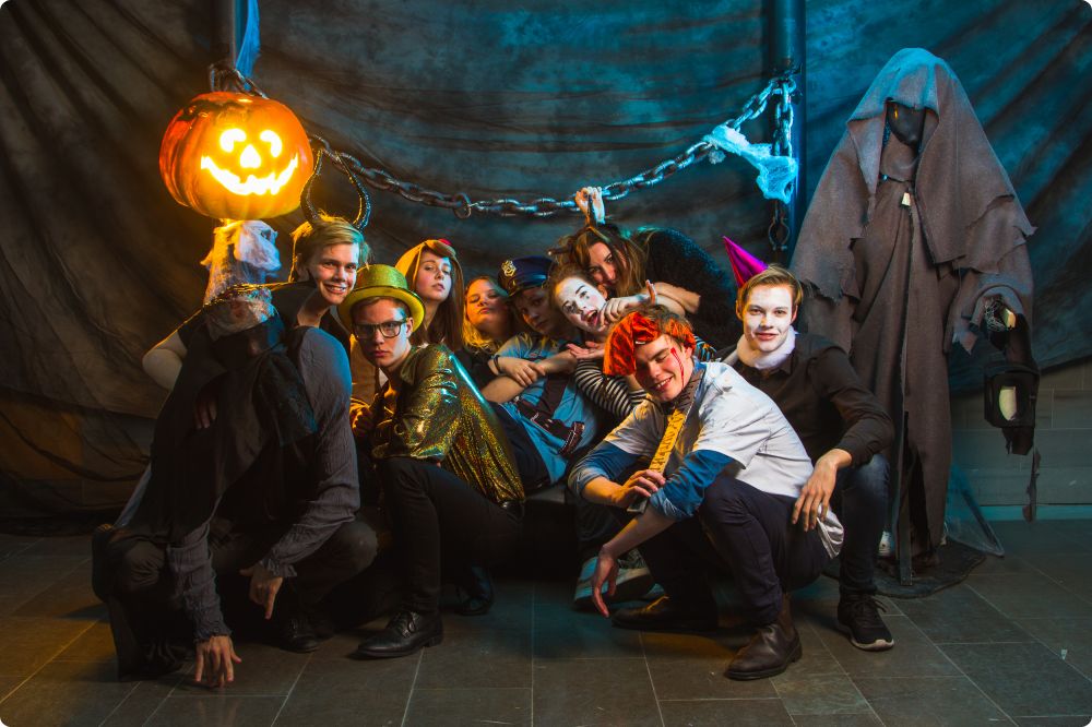 Halloweenkalaset Studio