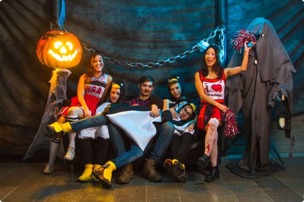 Halloweenkalaset Studio