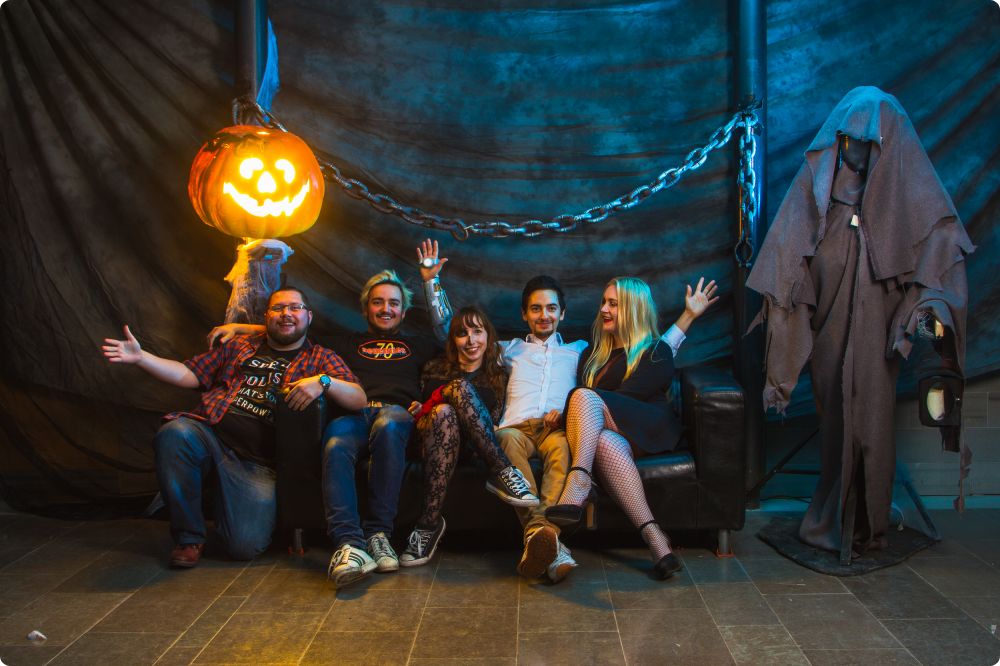 Halloweenkalaset Studio