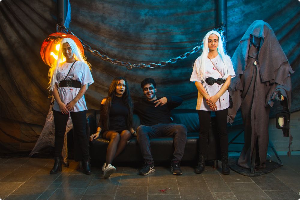 Halloweenkalaset Studio