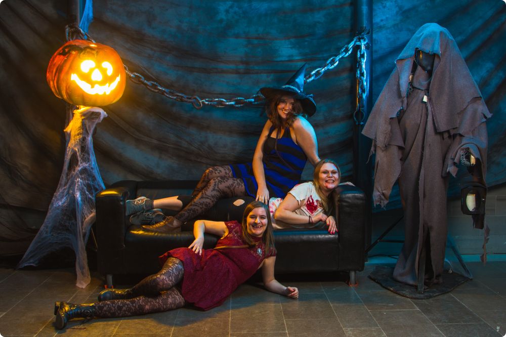 Halloweenkalaset Studio