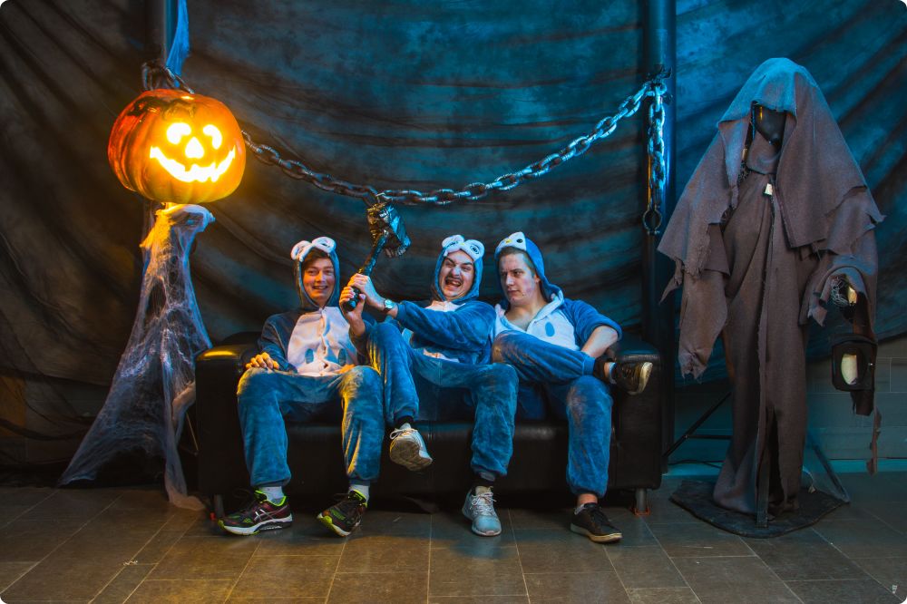 Halloweenkalaset Studio