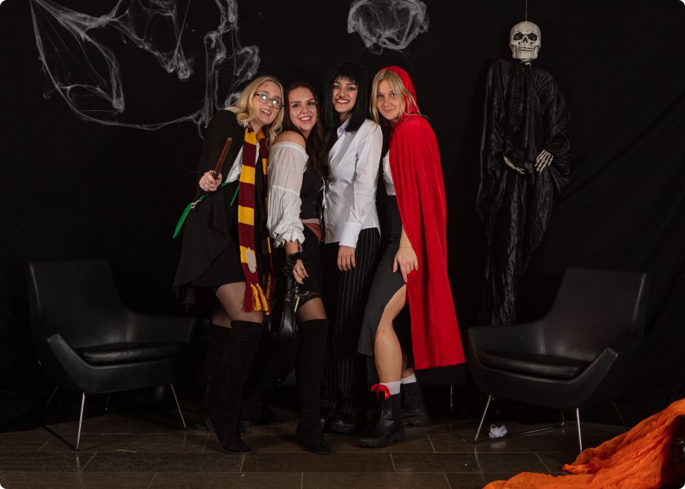 Studio Halloweenkalaset