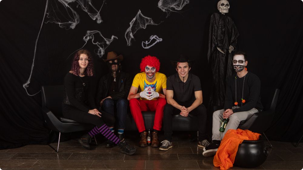 Studio Halloweenkalaset