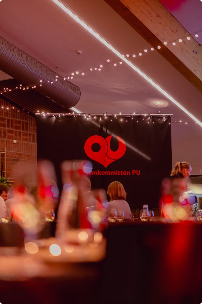 PU ost & vinprovning