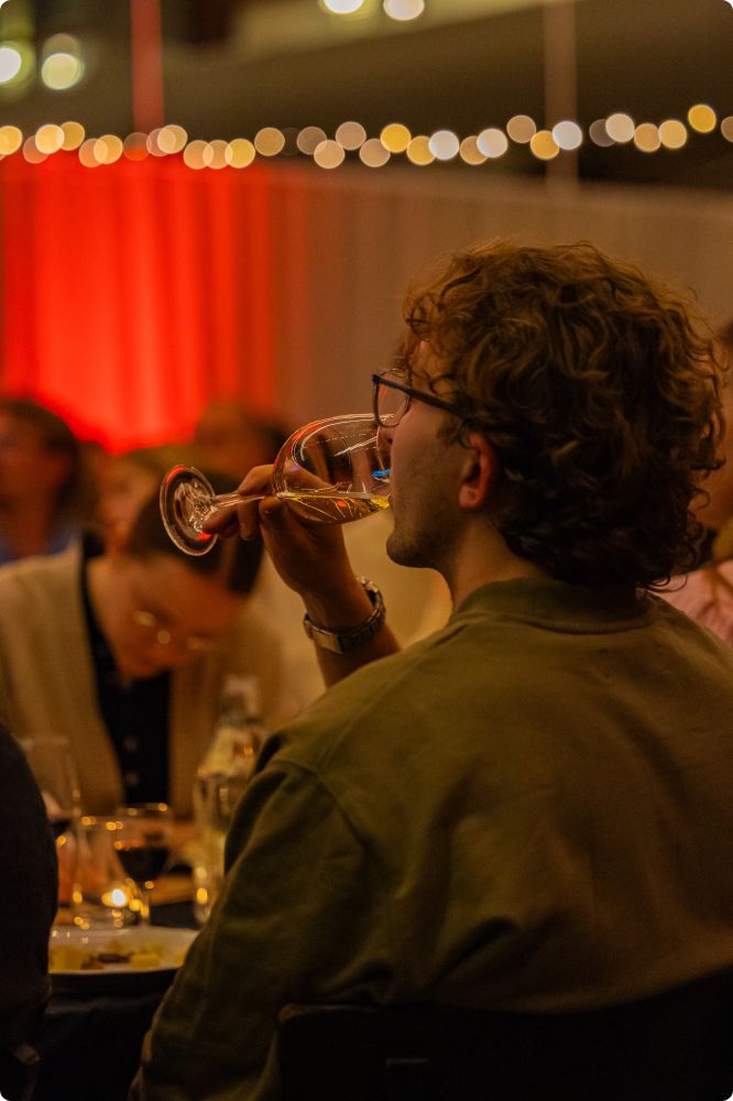 PU ost & vinprovning