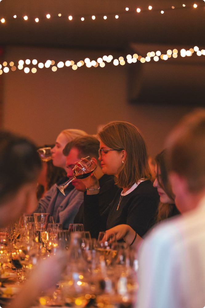 PU ost & vinprovning