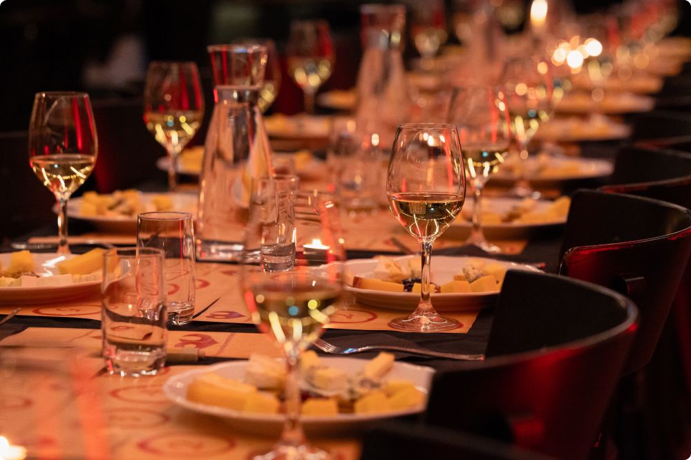 PU ost & vinprovning